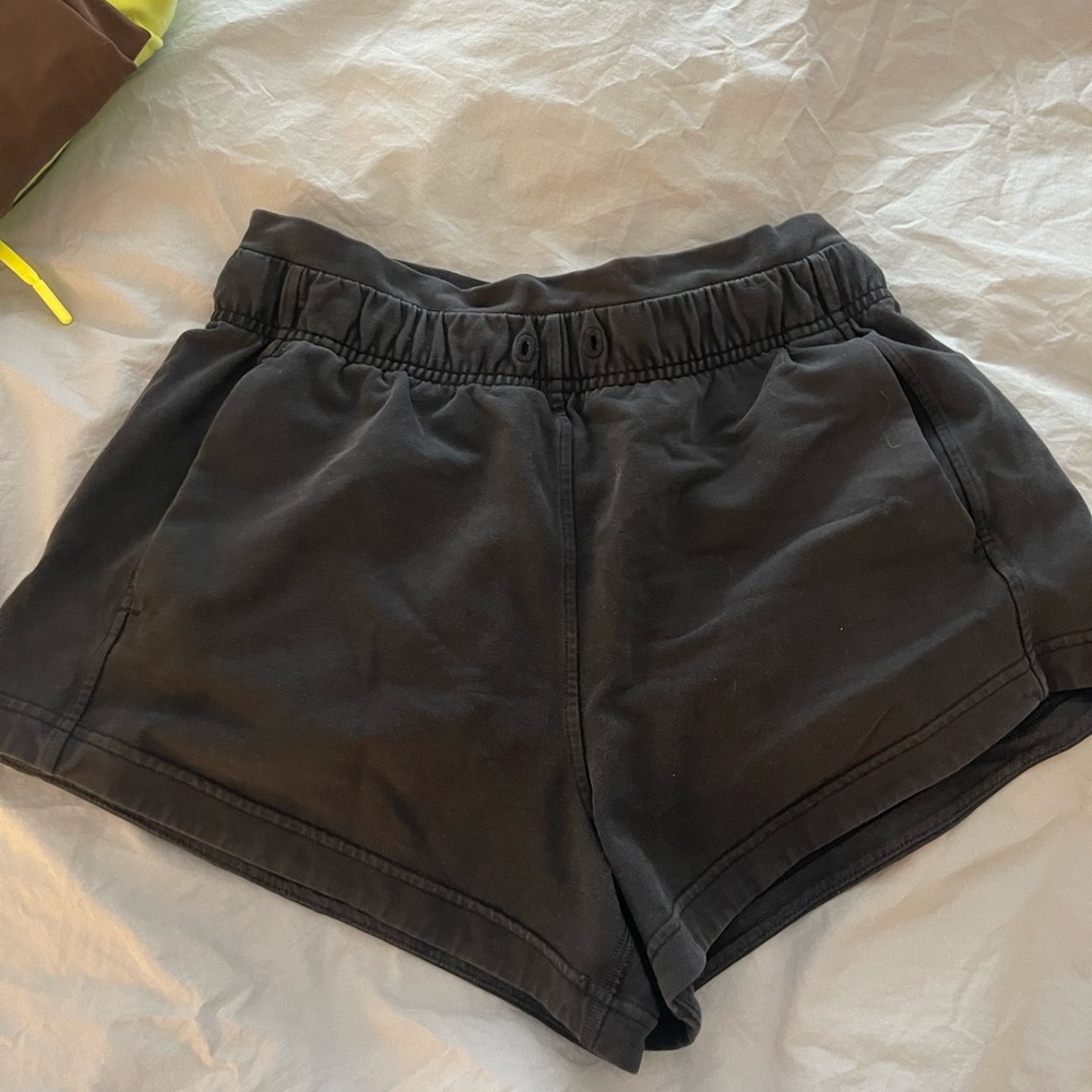 Lululemon Athletica Black Athletic Shorts with Elastic Waistband